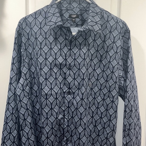 EXPRESS Slim Button Up - Picture 3 of 5